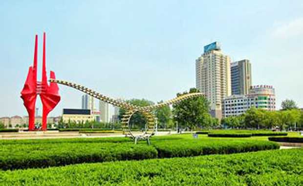 臨沂經(jīng)濟(jì)技術(shù)開(kāi)發(fā)區(qū):打造生態(tài)優(yōu)美高地增強(qiáng)環(huán)境吸引力