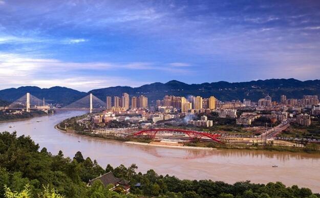 宜賓臨港開發(fā)區(qū):“雙輪驅動”助推千億智能產(chǎn)業(yè)