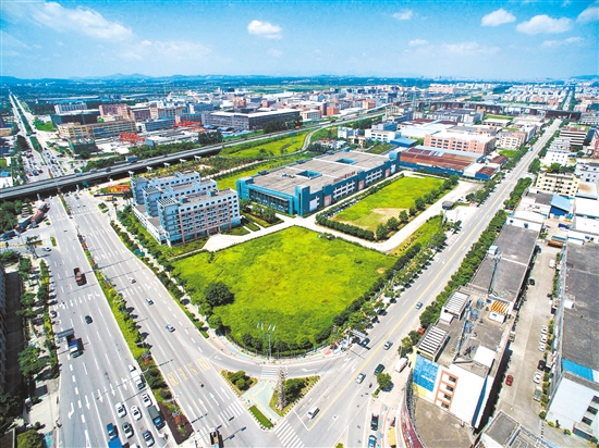 高新區(qū)（江海區(qū)）搶抓粵港澳大灣區(qū)紅利，打造一流營商環(huán)境 把抓改革落實擺