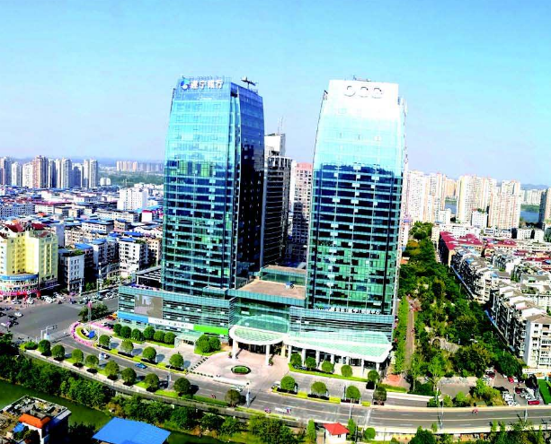 遂寧經(jīng)開區(qū)建設(shè)現(xiàn)代產(chǎn)業(yè)城 沖刺全國百強(qiáng)經(jīng)開區(qū)