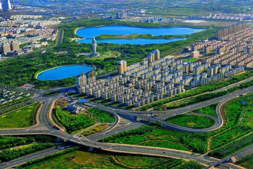 河西走廊經(jīng)濟帶——絲綢之路生命線上的科技之光系列報道之一 走進(jìn)明珠嘉峪關(guān)，雄關(guān)腳下譜新篇